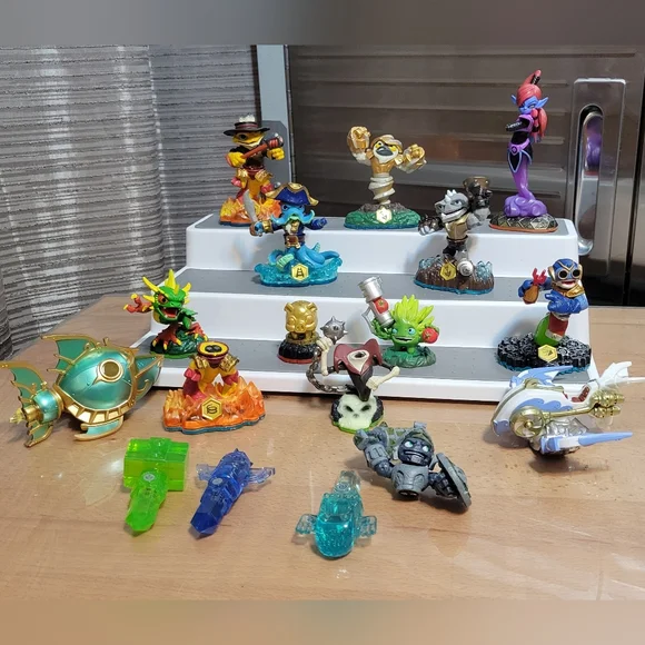 17 Pieces Skylanders Bundle Giants, Trap Team, SuperChargers, SWAP FORCE LOOSE - Picture 12 of 16